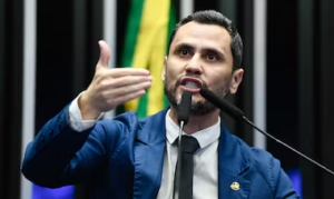 Republicanos indica que Cleitinho não vai disputar governo de Minas Gerais