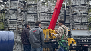 Montagem do Natal da Família Moletta está em ritmo acelerado para estreia no próximo sábado no Umbará