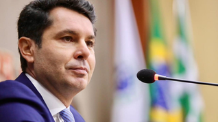 Alexandre Curi propõe lei para combater o racismo em estádios e eventos no Paraná