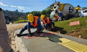Além do asfalto: PG entrega 115 km decalçadas novas e com acessibilidade