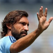 Pirlo confirma que não será técnico da Itália e rebate críticas sobre ligação com a Rússia