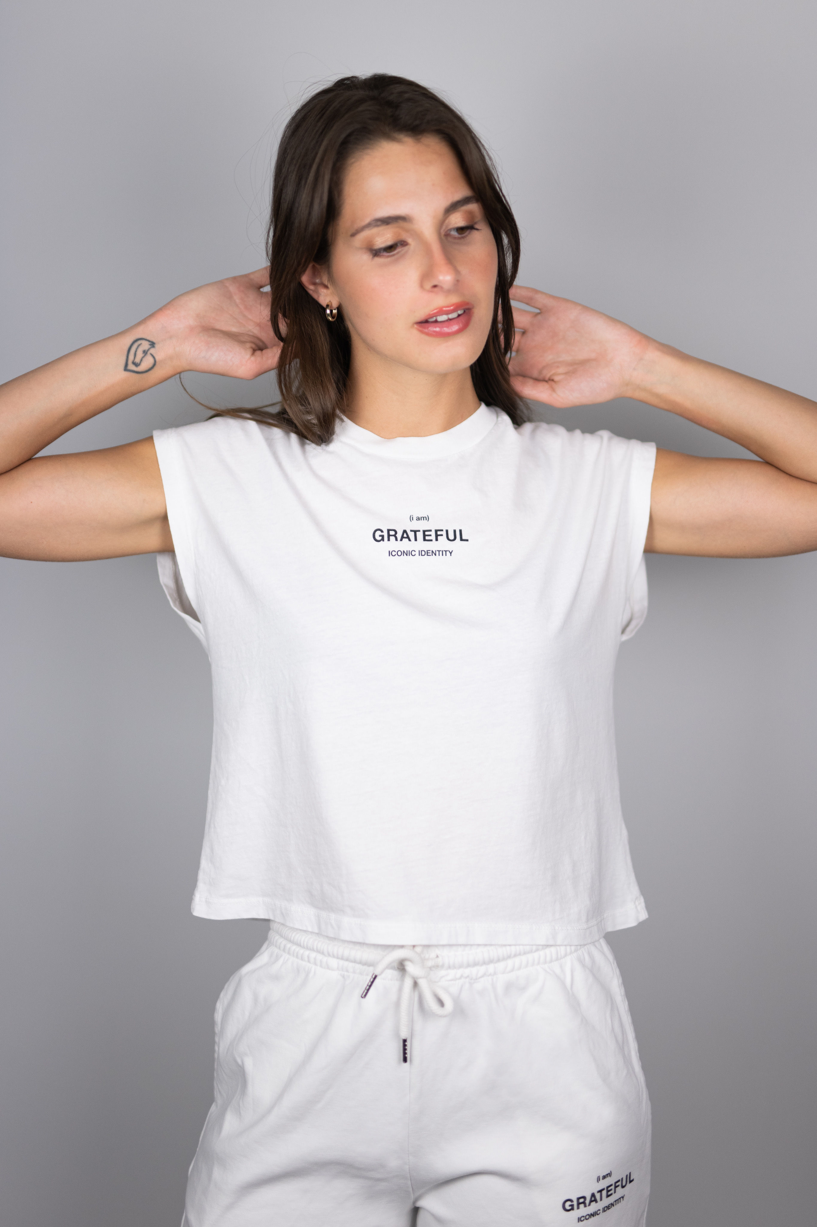 Grateful Woman Crop T-shirt