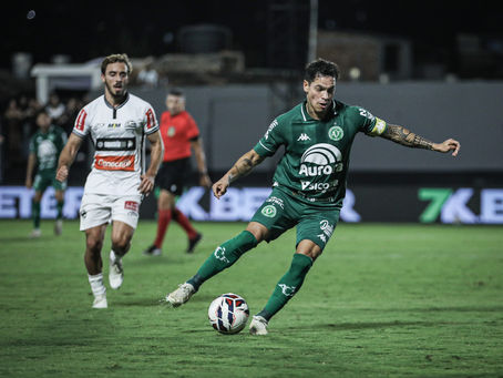 Chapecoense mata jogo no 2º tempo, goleia Athletic e se consolida no G-4 da Série B