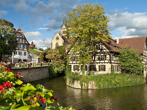 Esslingen-am-Neckar-Stadtbild_moovin