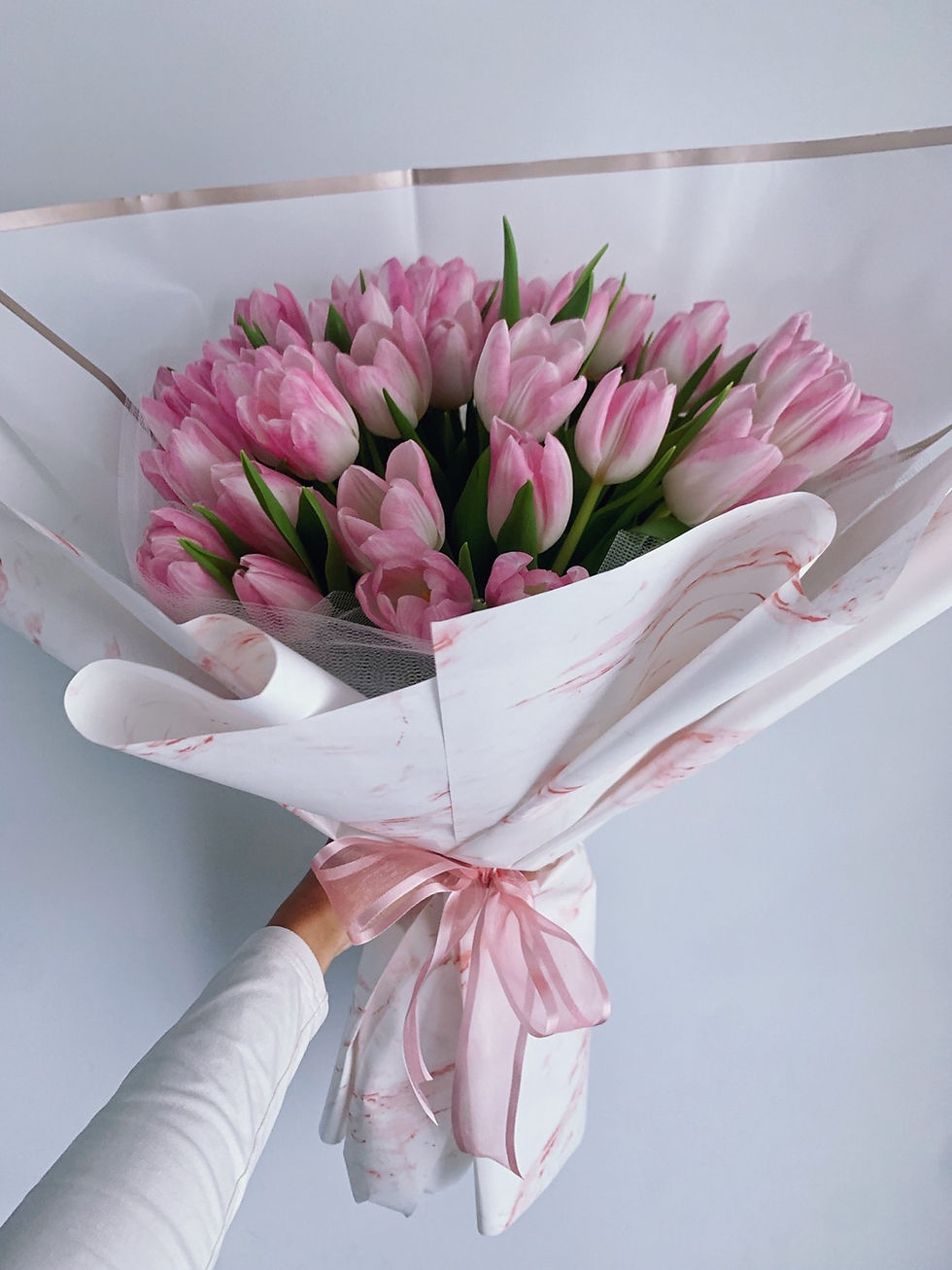 Thumbnail: 40 light pink tulips 