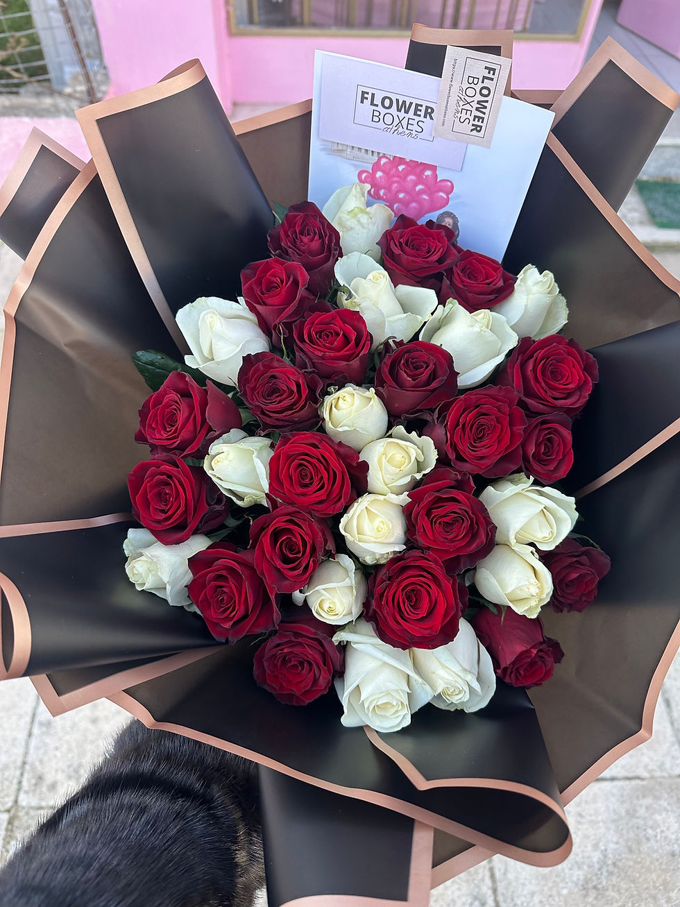 Μικρογραφία: 35 red&white roses