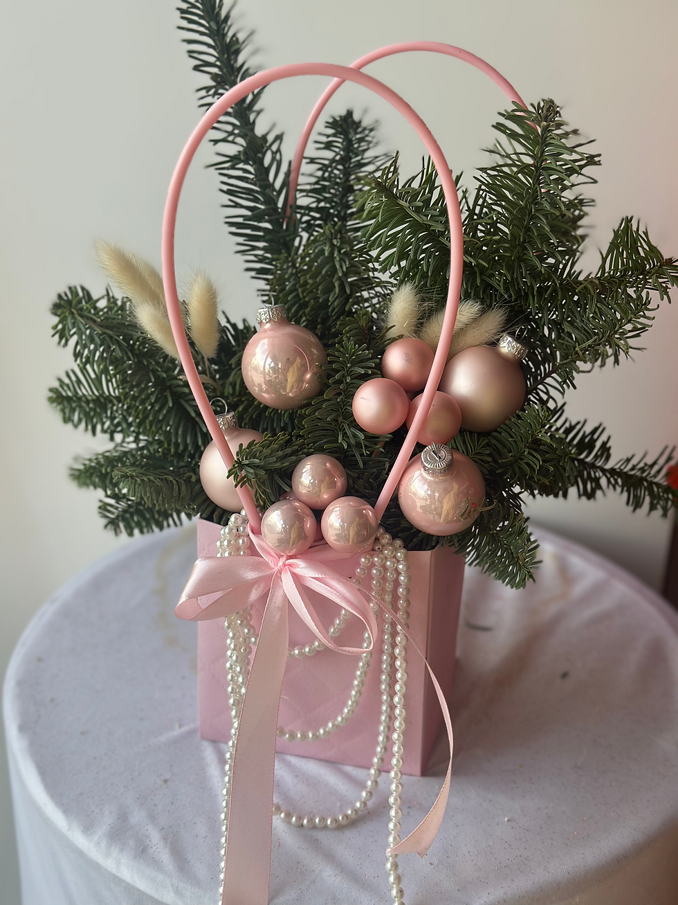 Pink bag with Nordmann 