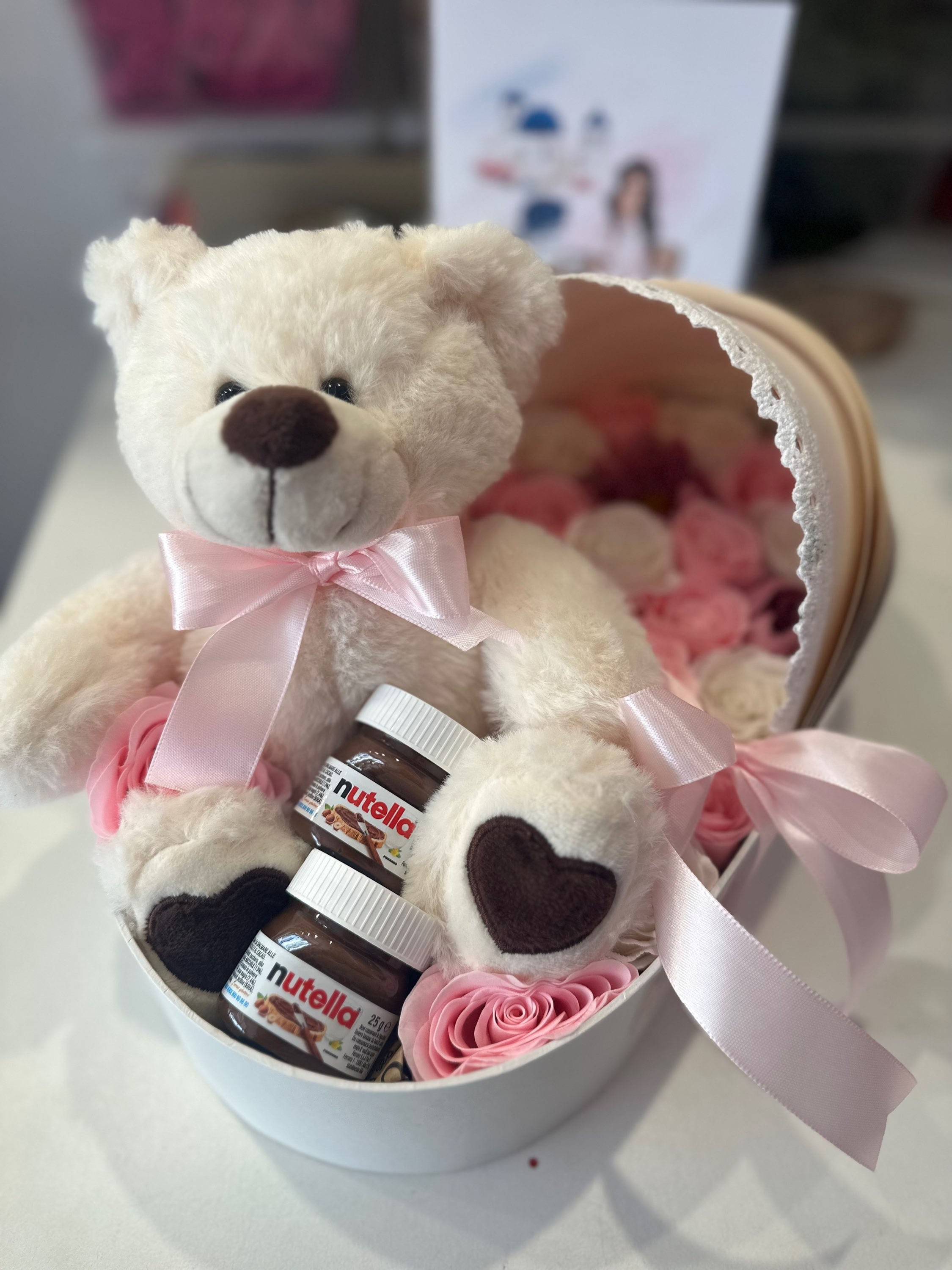 Baby stroller with Teddy 