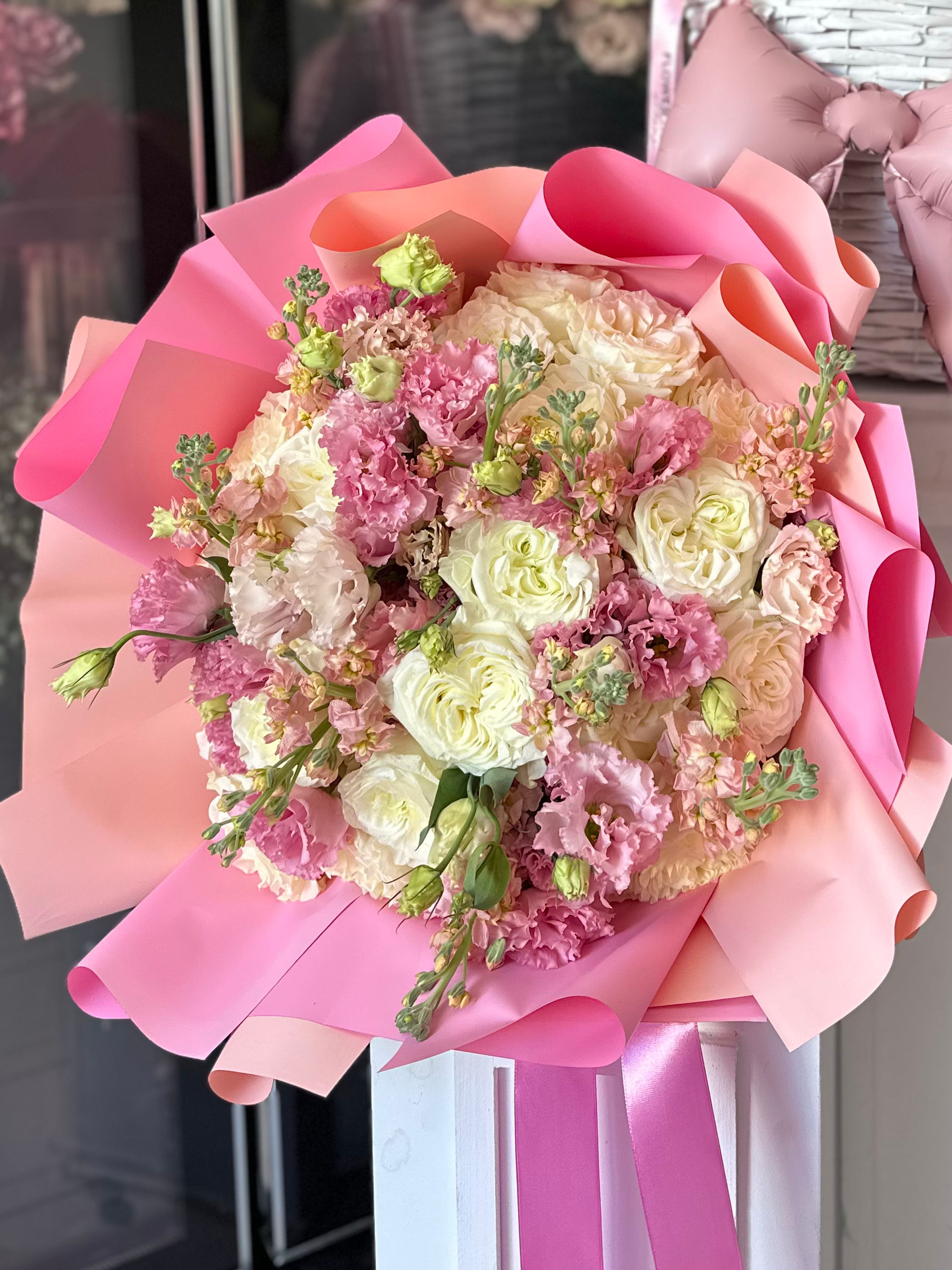 Bouquet with white garden roses