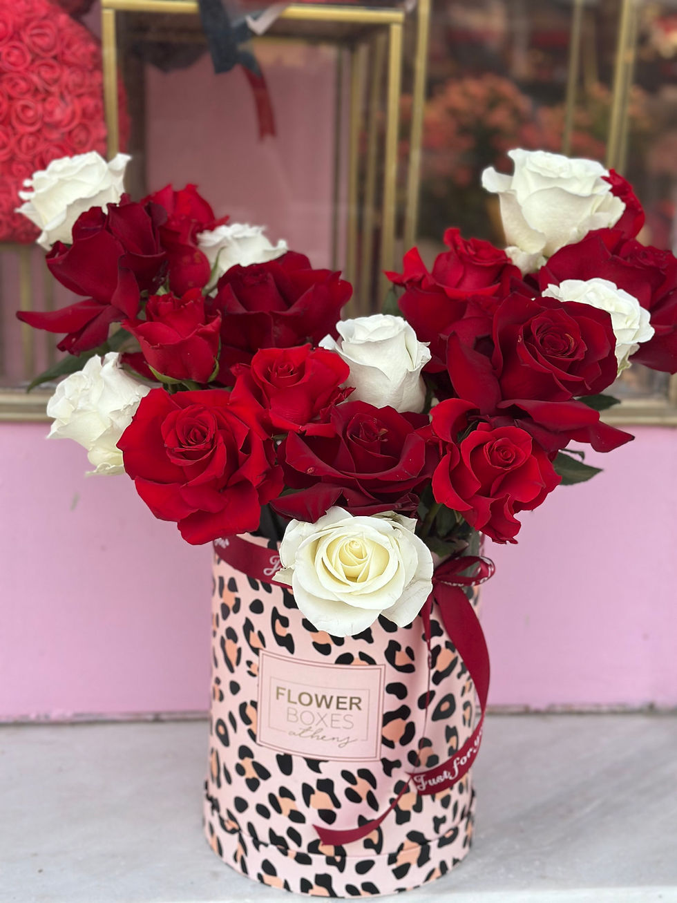 Μικρογραφία: Heart rose in a box 