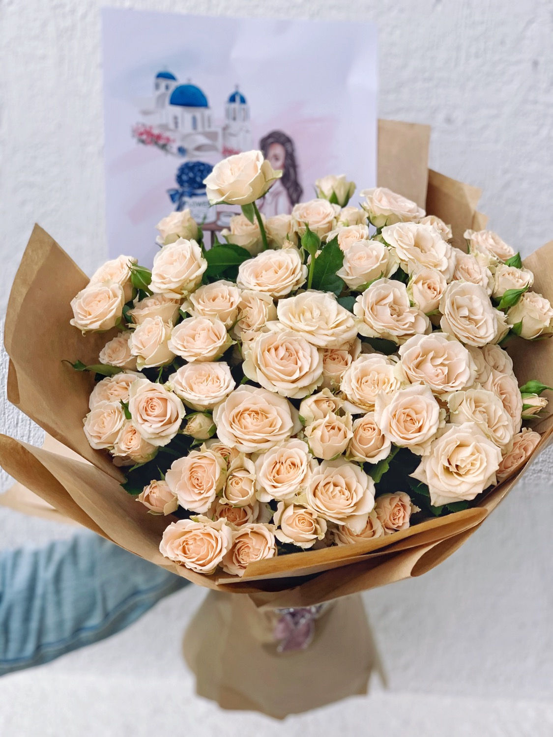 Beige mini roses in craft paper