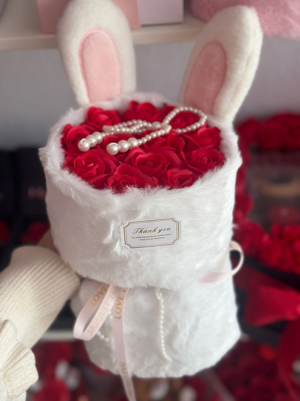Thumbnail: Soft touch bouquet with red soap roses 