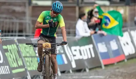 Ulan Bastos e Raiza Goulão dominam provas Elite na Taça Brasil de Mountain Bike