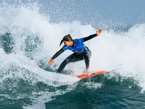 Luana Silva cai nas quartas em Bells Beach, mas soma pontos importantes na WSL