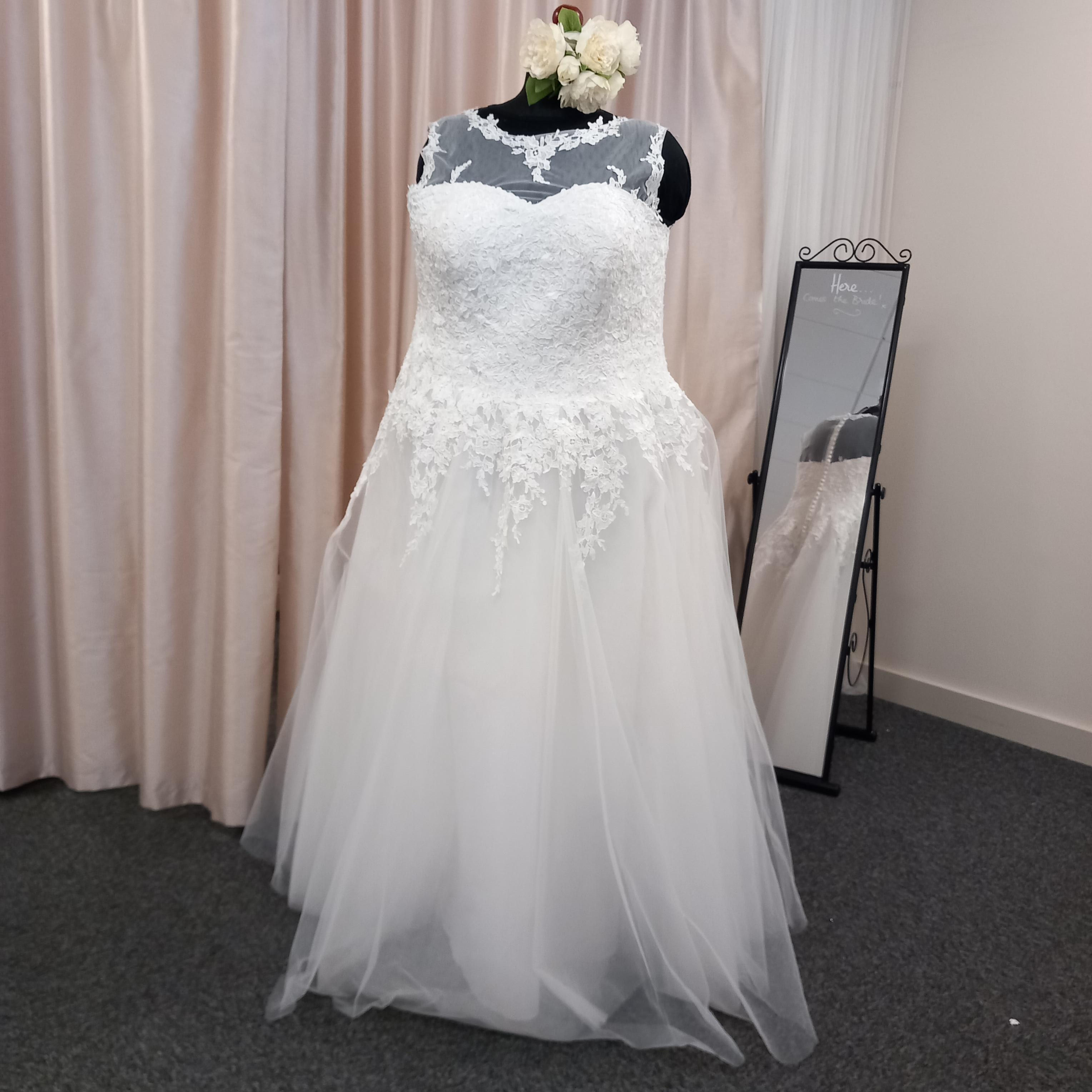 WG 1100 Charlotta, size 34