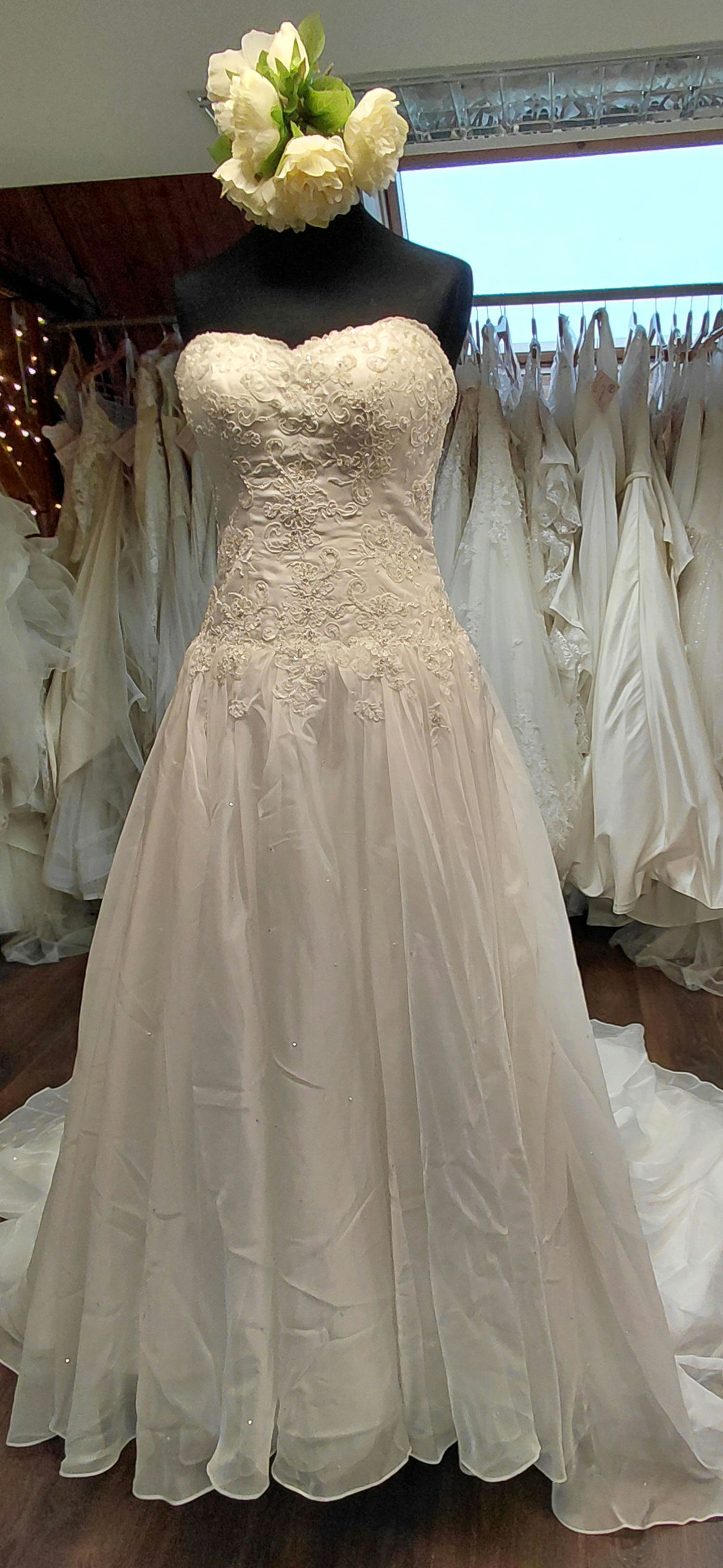 WG 1118 Unforgettable, size 12-14