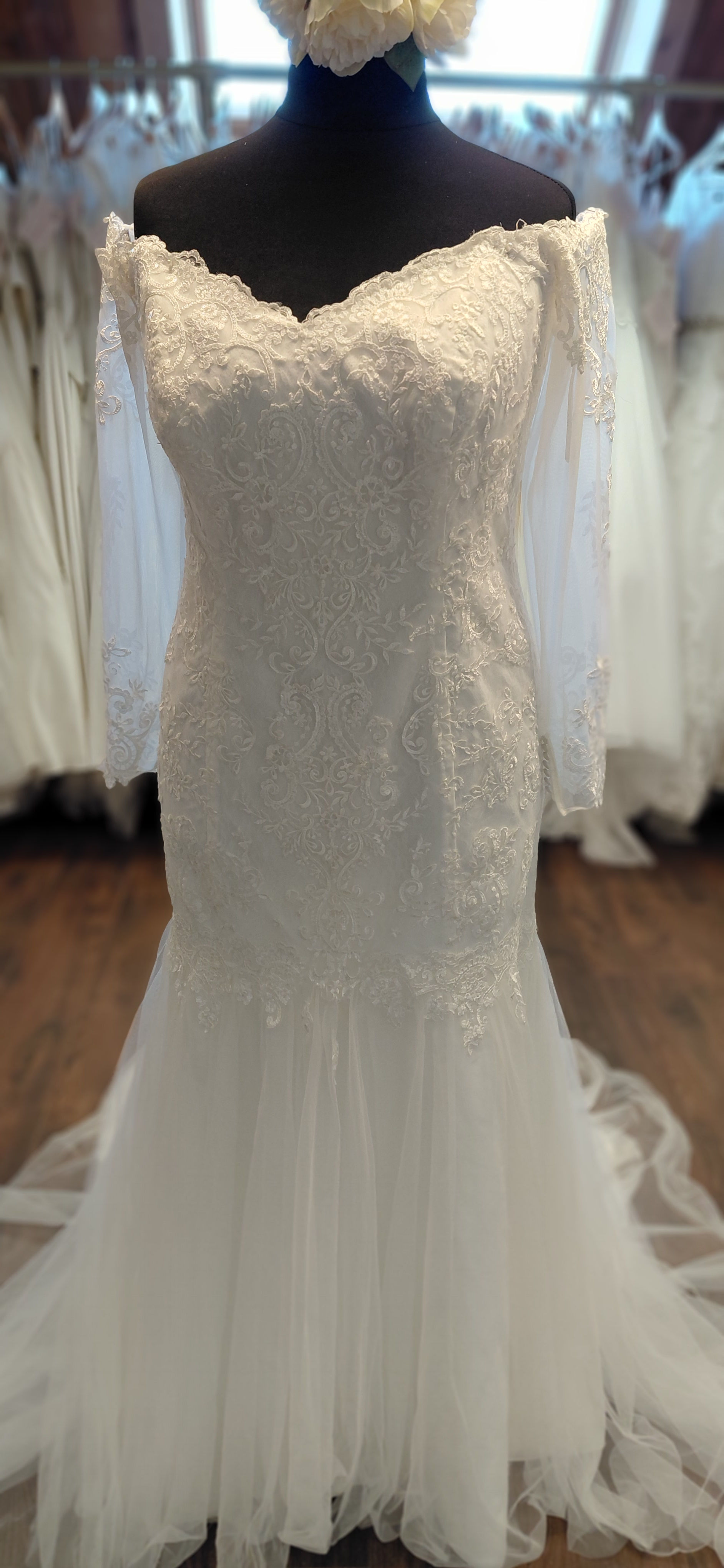 WG 1181 Ruby, size 22