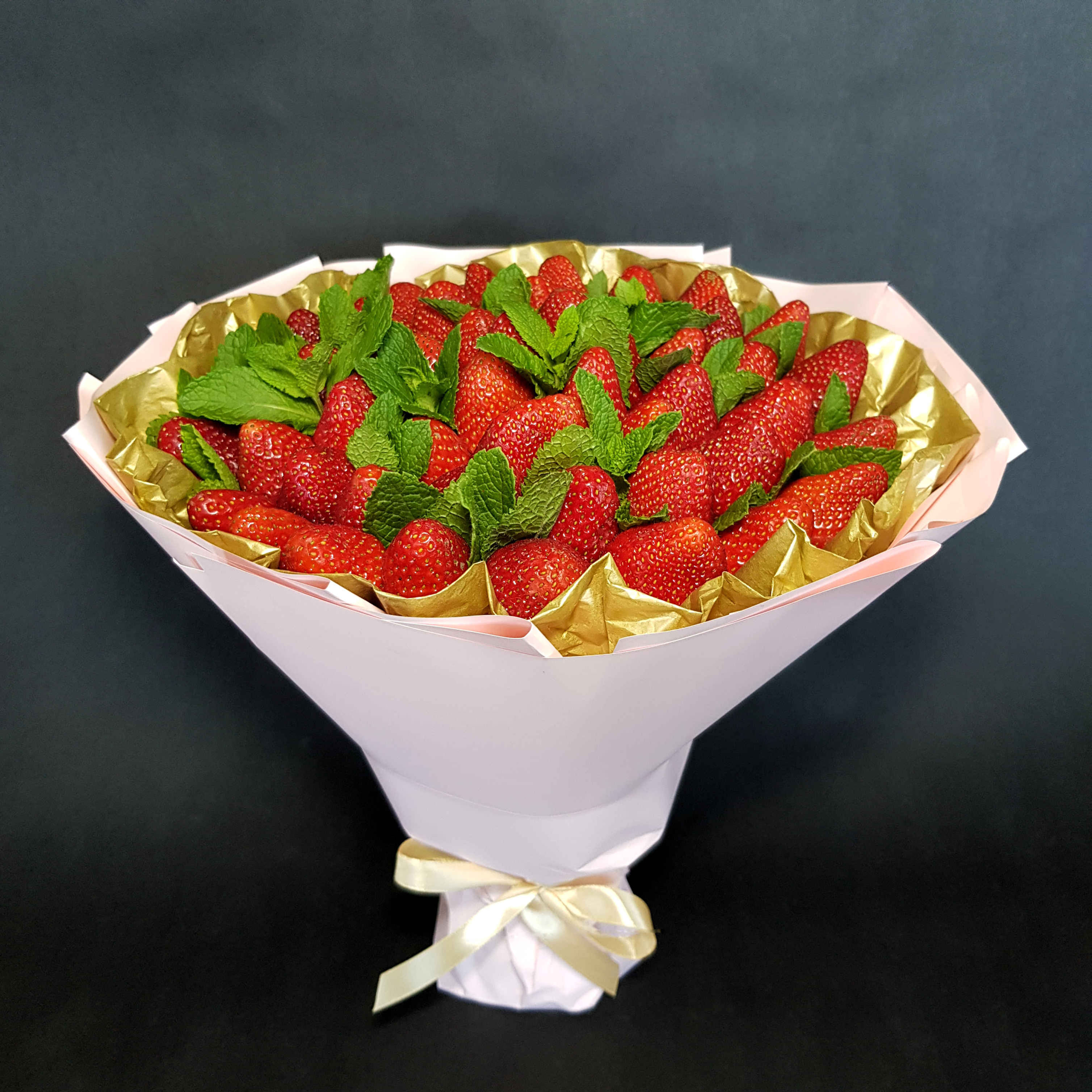 букет из клубники