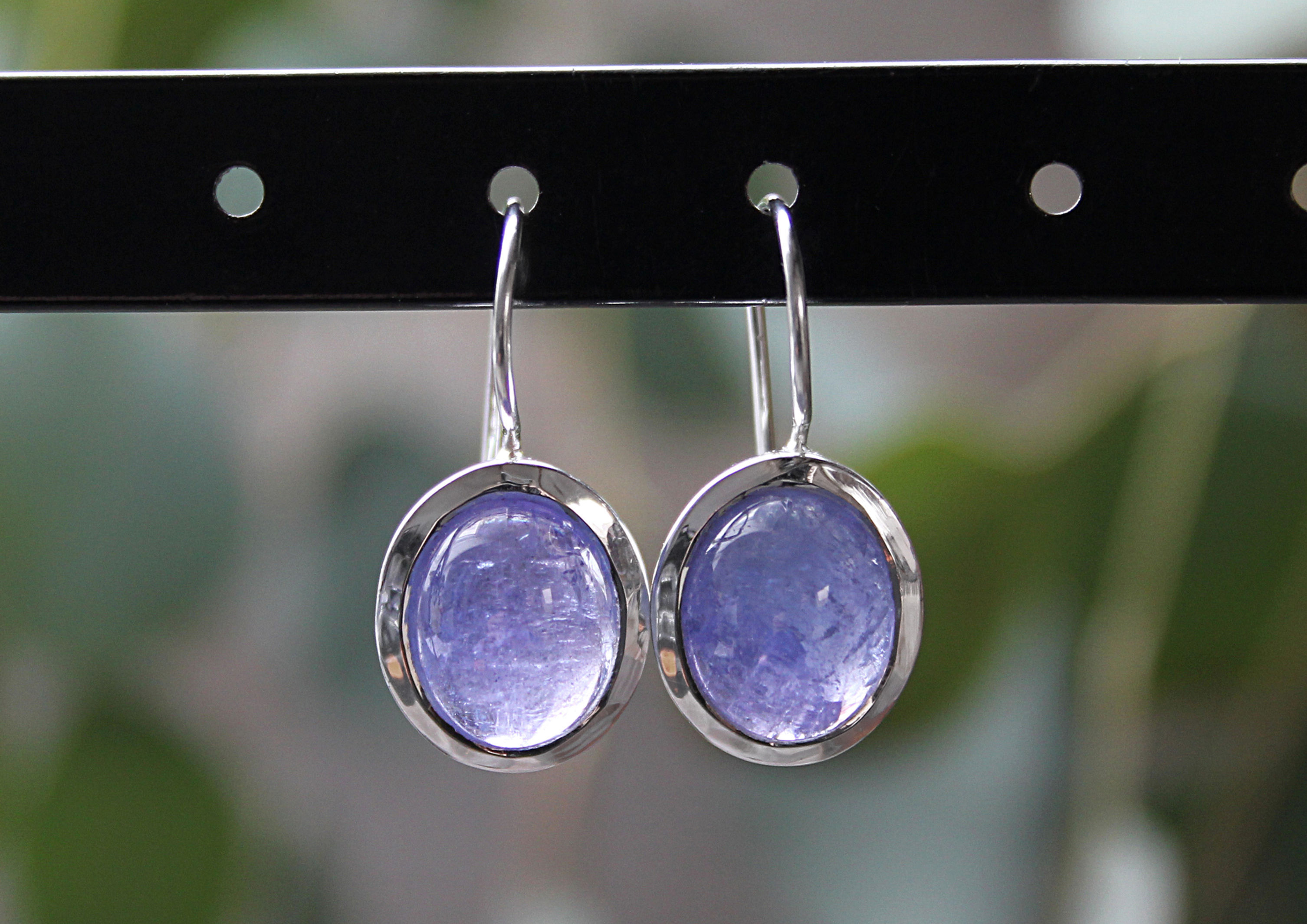 Tansanit Ohrhänger oval