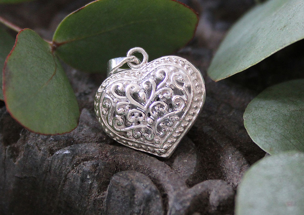 Thumbnail: Herz Charm filigran