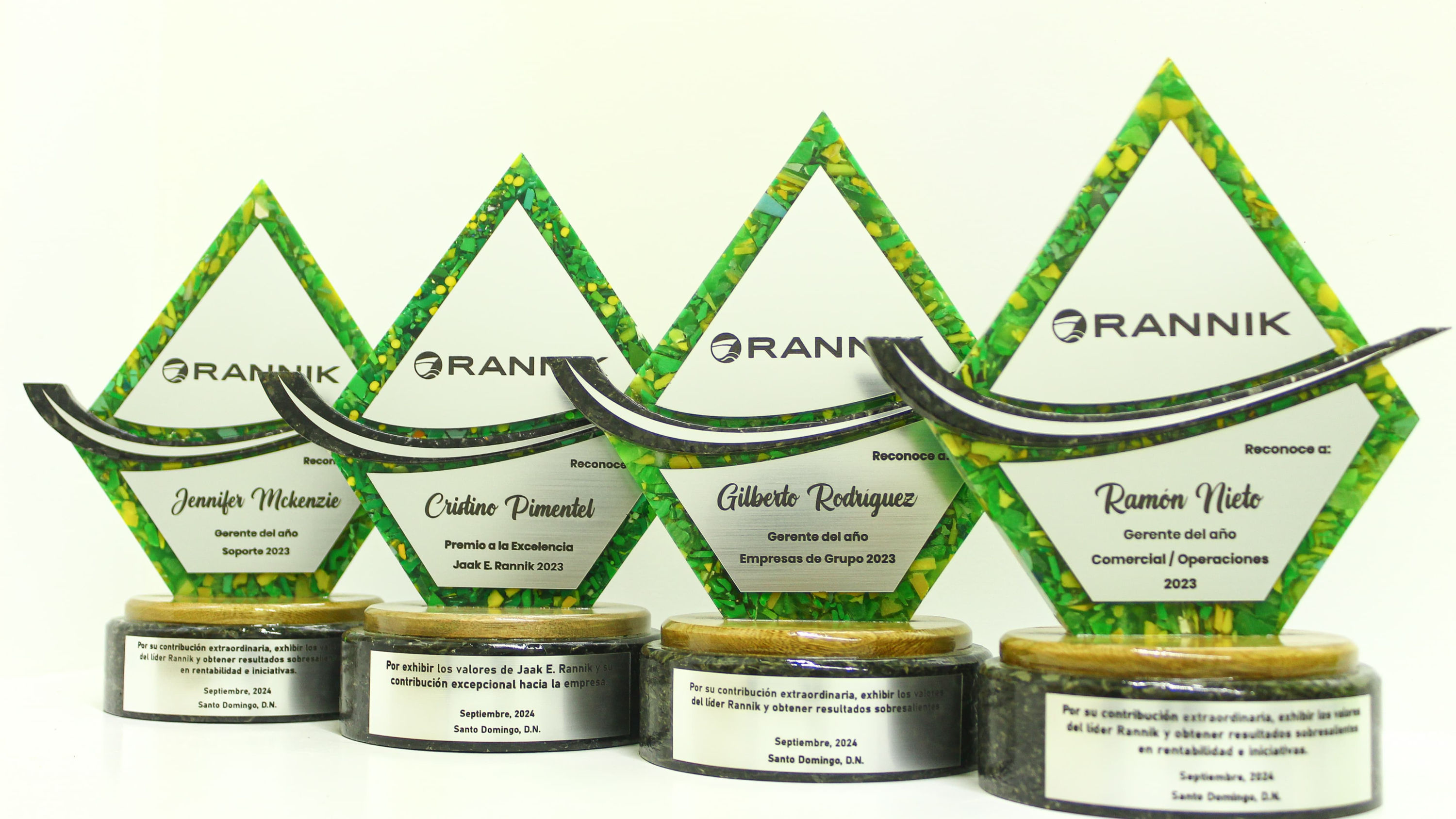 Selecta Premium color verde con amarillo y negro