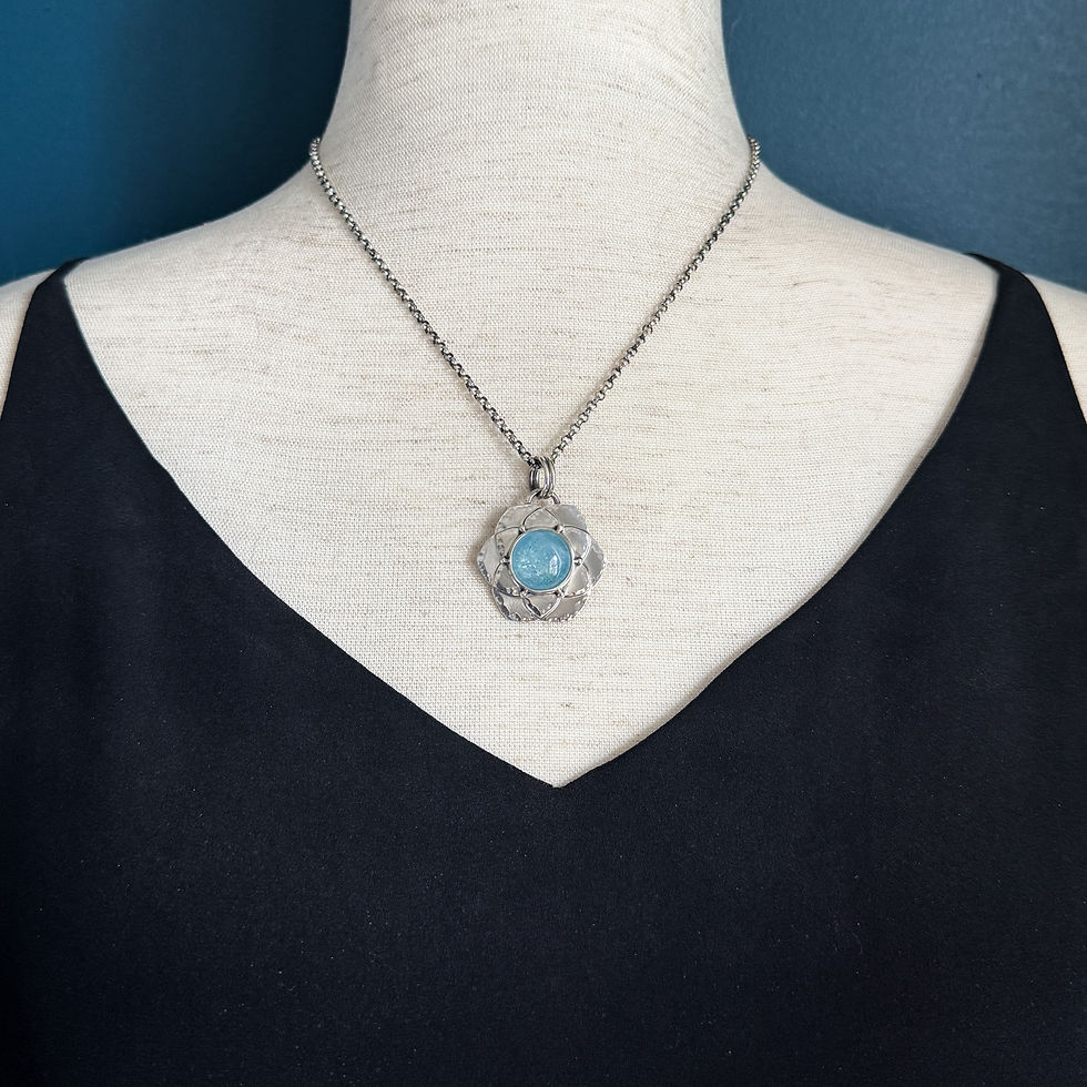 Thumbnail: Aquamarine & Sterling Silver Flower Necklace 
