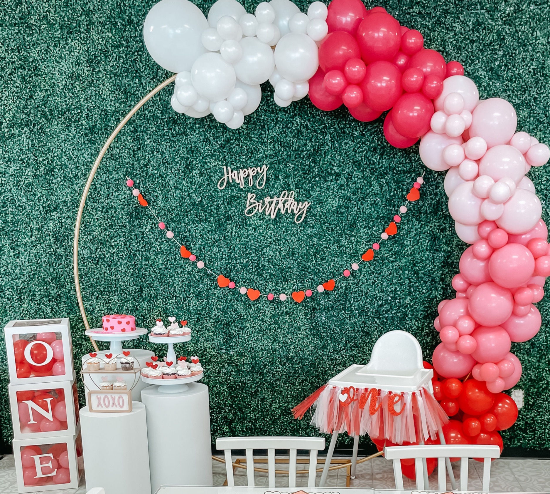 Brass Circle Backdrop Rental