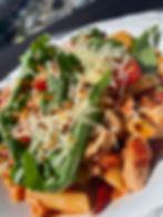 Pasta arrabiata con pollo