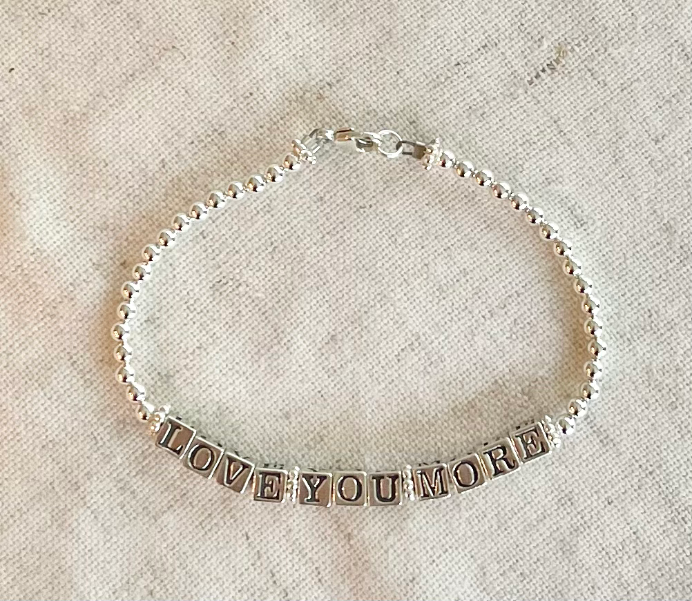 LOVE YOU MORE Bracelet