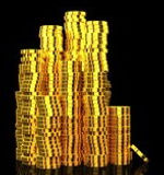 monedas-de-oro-en-fondo-negro-81484271_e