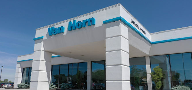 Plymouth Budget_9Front_doors.jpg