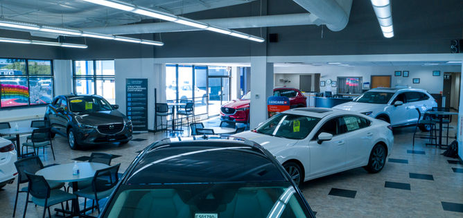 Mazda Sheboygan_Showroom1.JPG