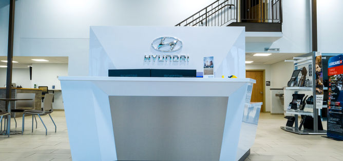 Sheboygan Hyundai_12Reception_desk.JPG