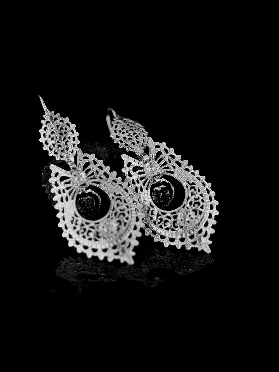 Miniatura: Brinco à Rainha Elegance