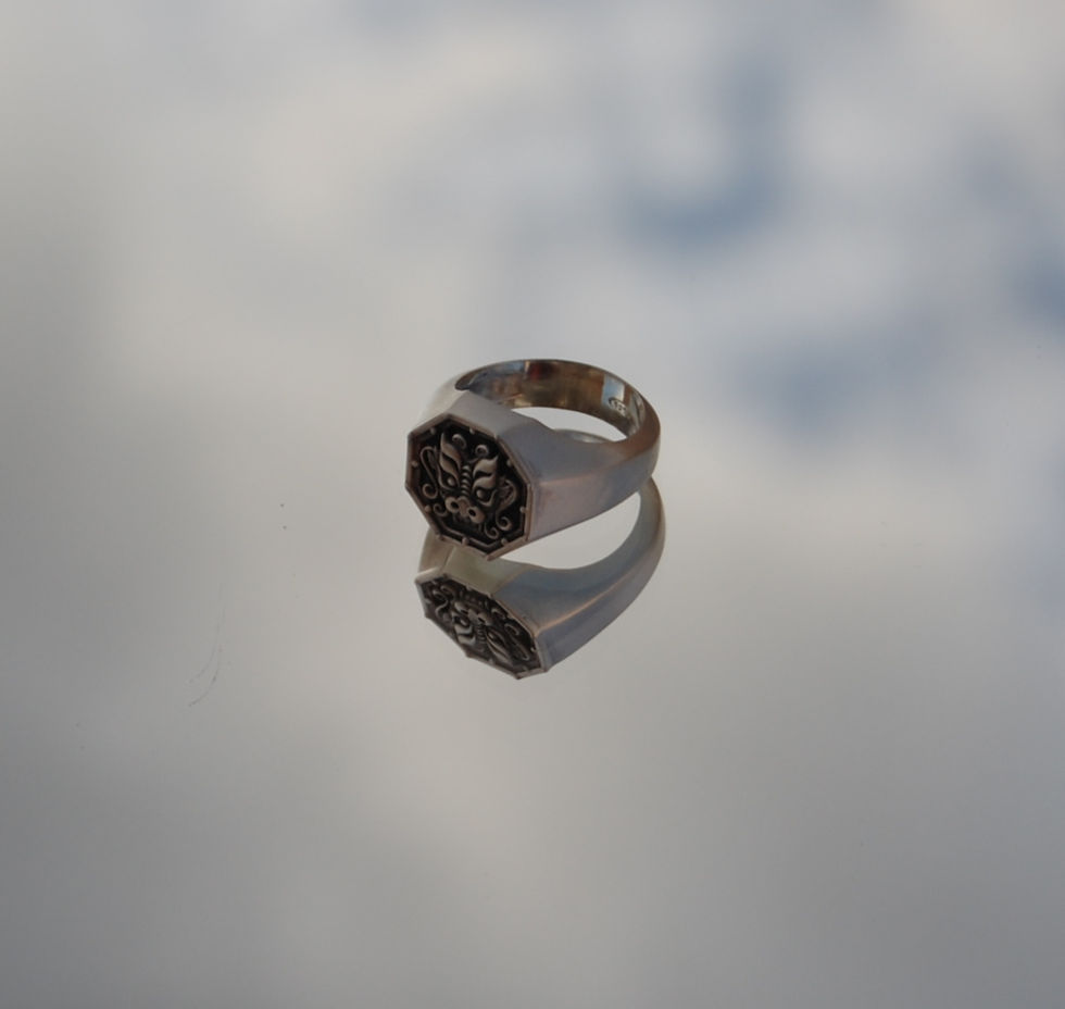 Thumbnail: Anello Drago ottagonale