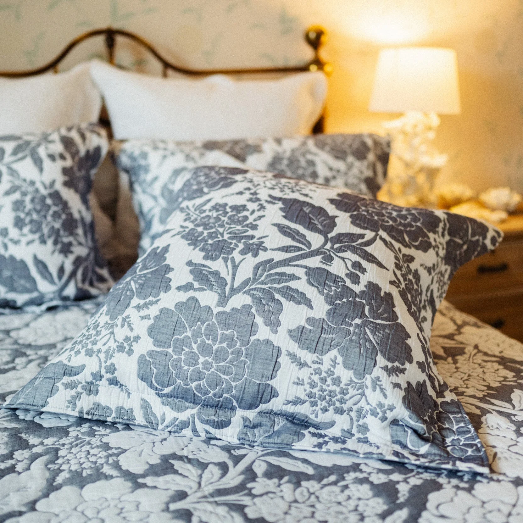ellie-blue-bedspread_hidden_Jem_lytham5