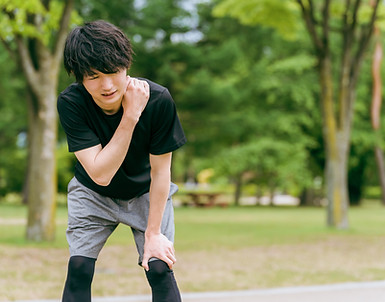 こんな症状でお困りではあり��ませんか？ スポーツ傷害