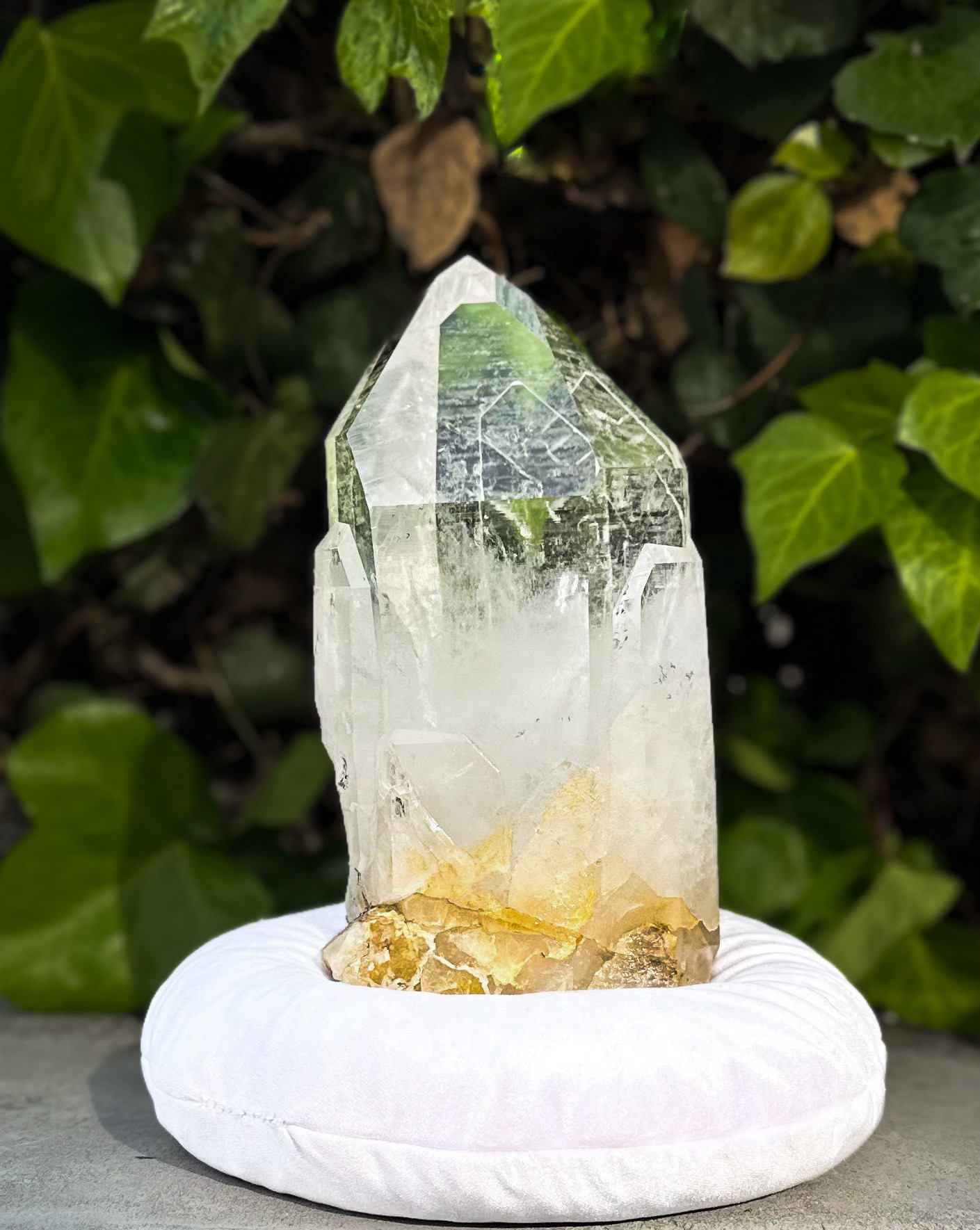 100% natural Clear Quartz Point From Brazil