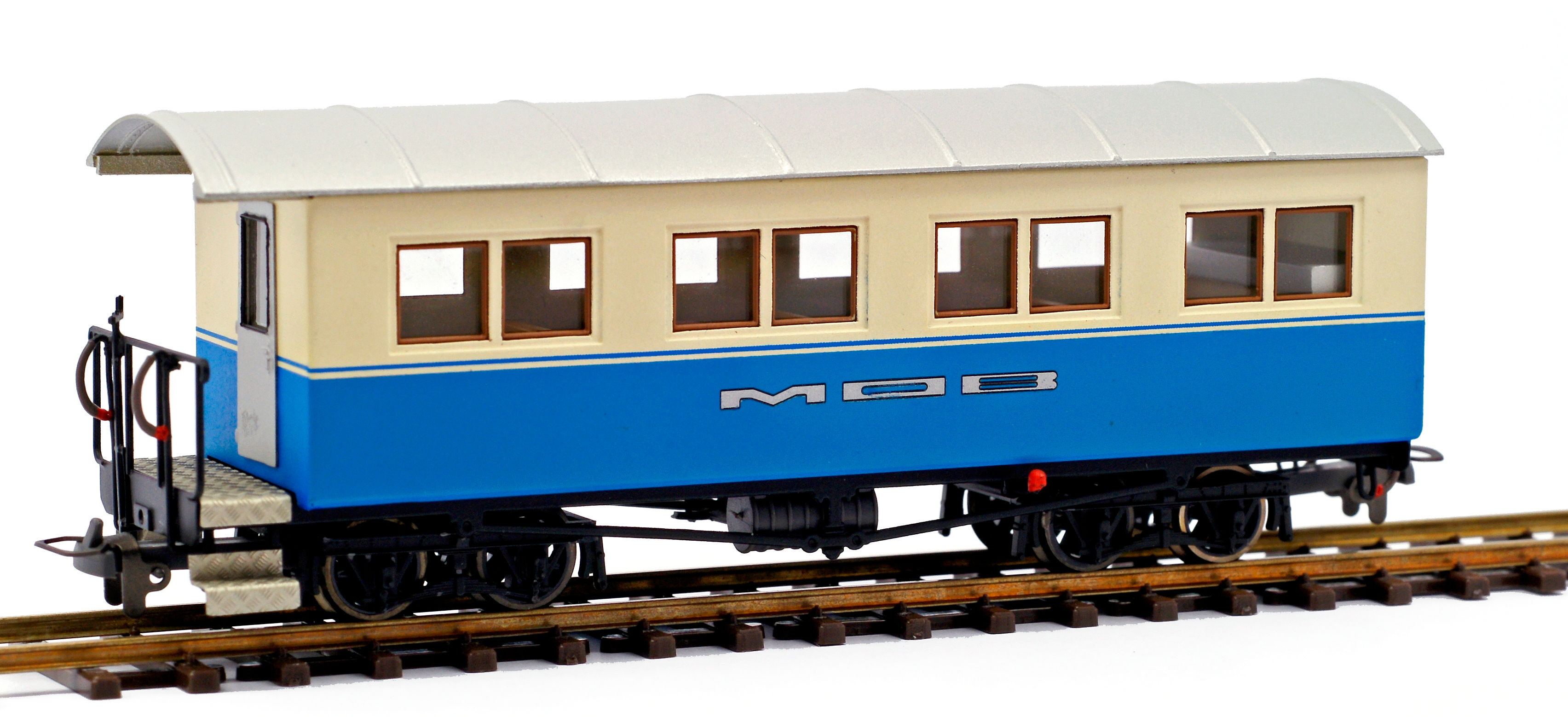 MOB X 24 Unterkunftswagen