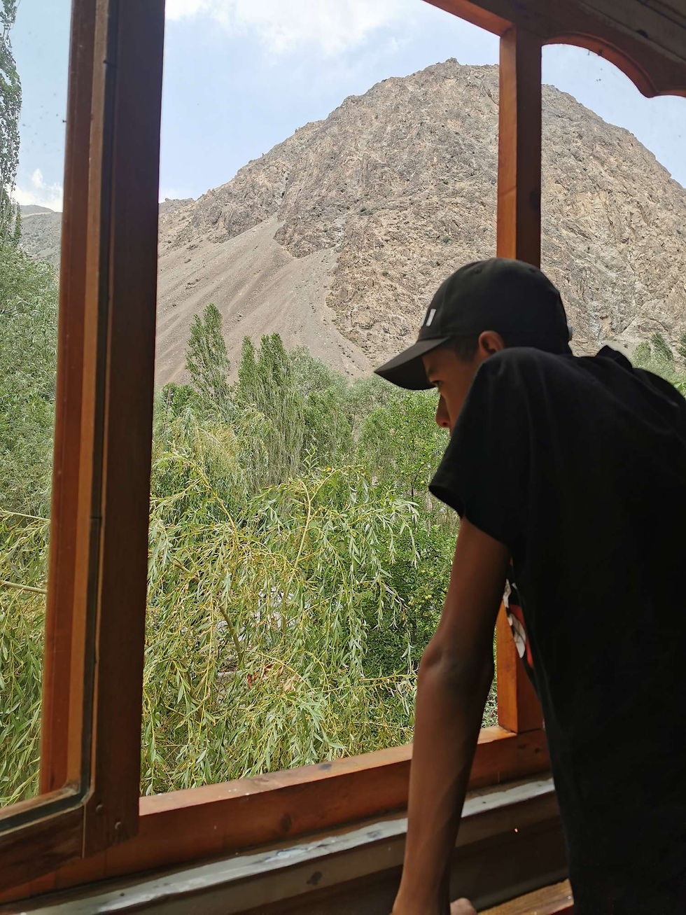 La vue de sa maison sur les montagnes....