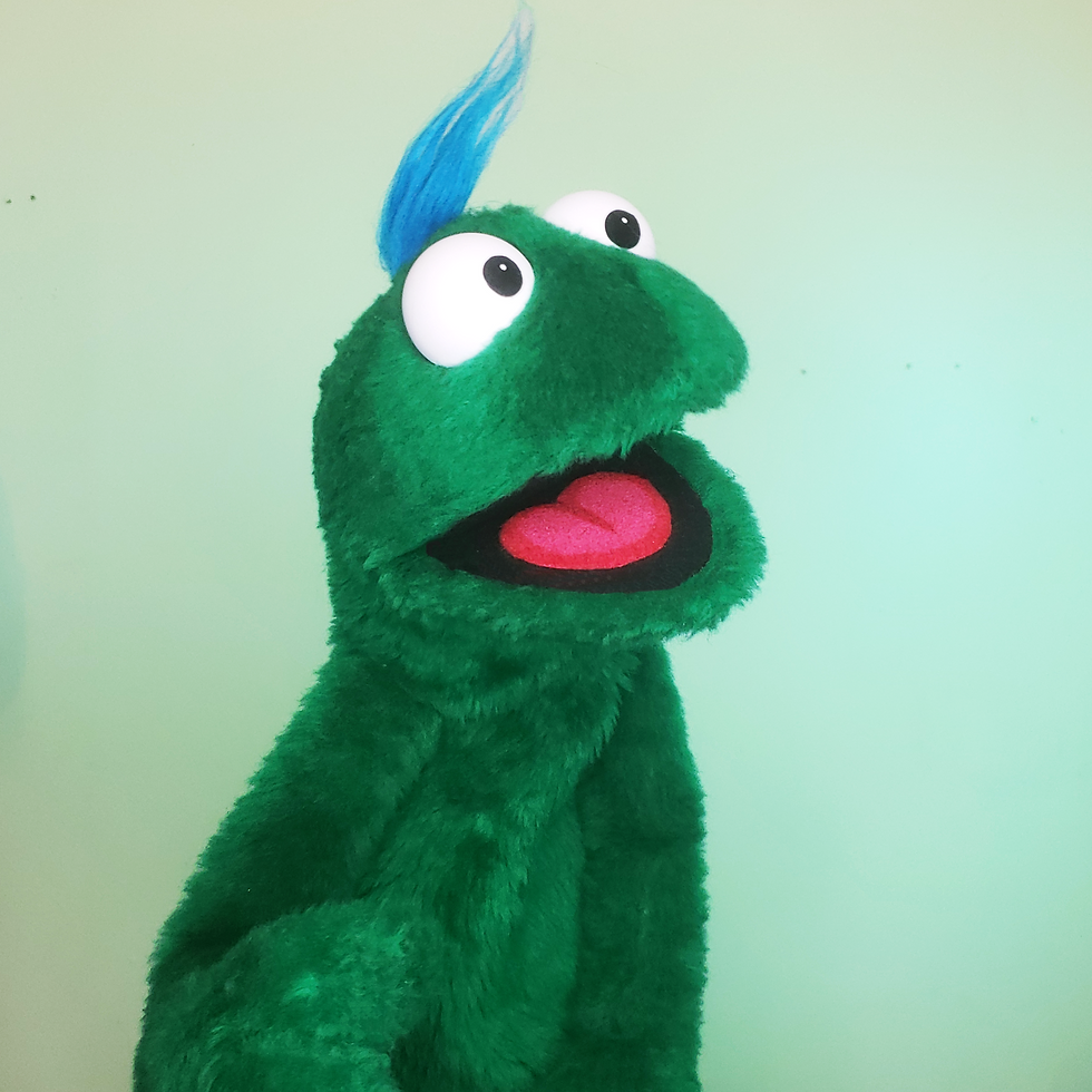 Thumbnail: Rod-Arm Practice Puppet  Mark 1 - Green!