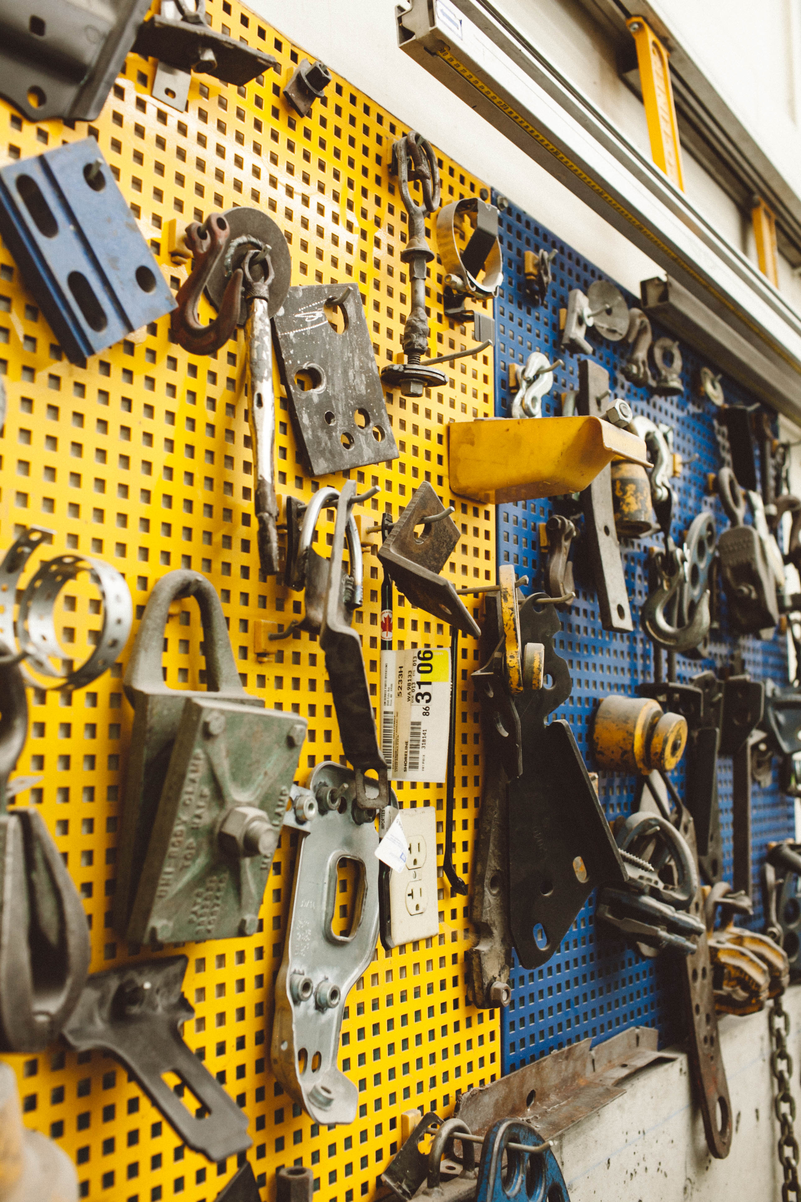 Home Dunton's Body Shop