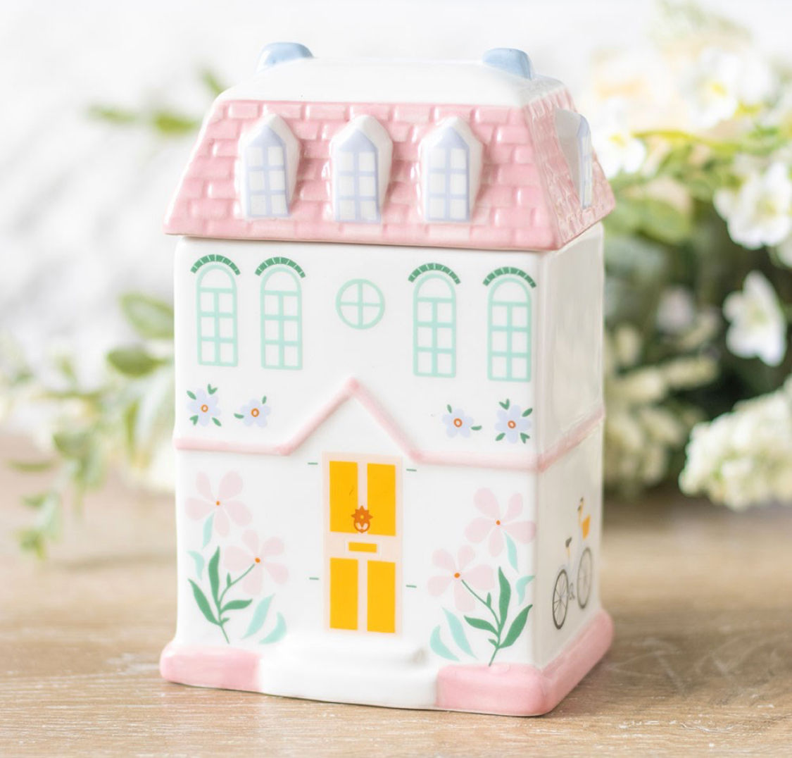 Pastel House Oil Burner and Wax Warmer 