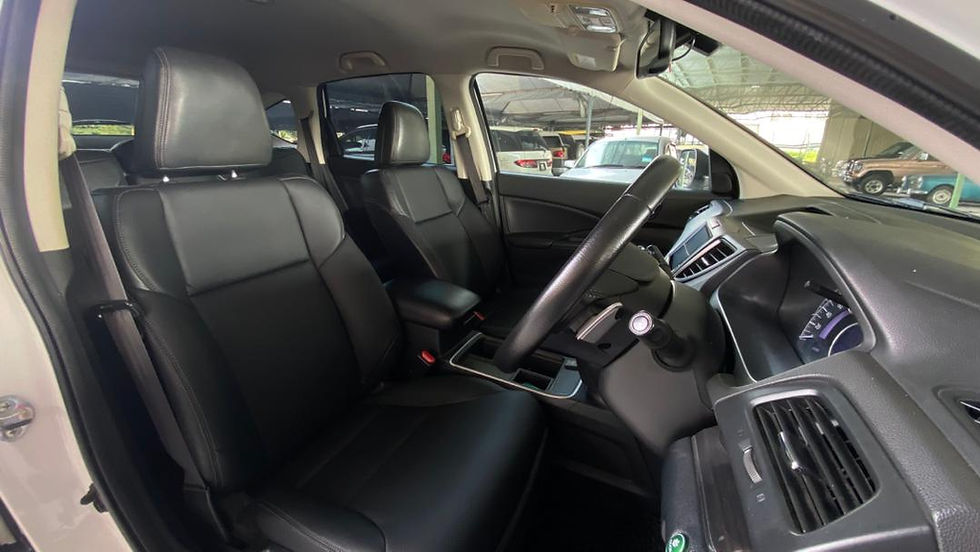 Thumbnail: Honda CR-V 2.4 4WD FACELIFT (A) Siap tukar Nama