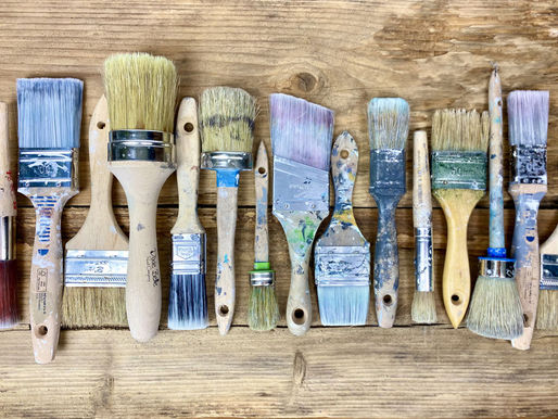 Möbel streichen - aber welcher Pinsel für welche Farbe?