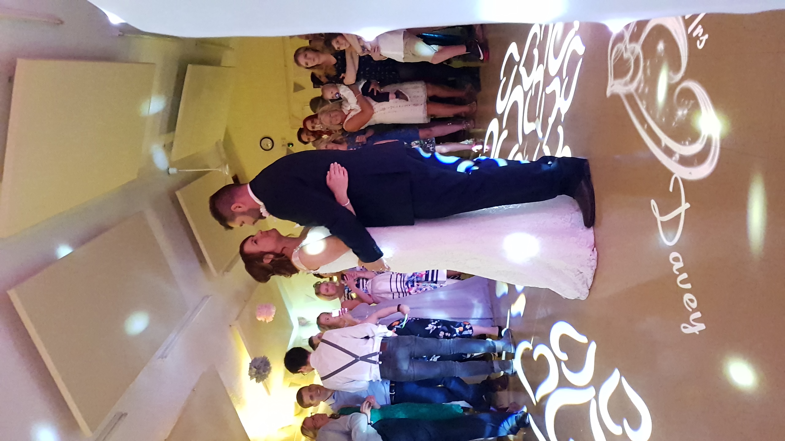 The Happy Couple - Croxton Village
