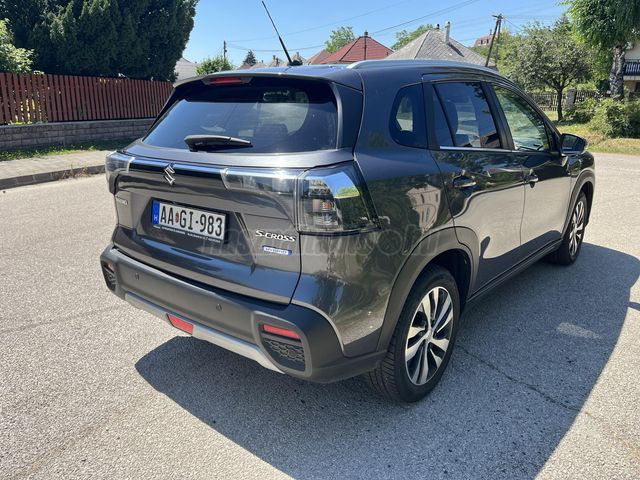 Indexkép: SUZUKI SX4 S-CROSS 1.4 Hybrid GLX