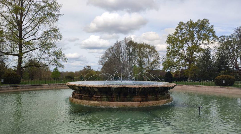Worth Park Garden fountain