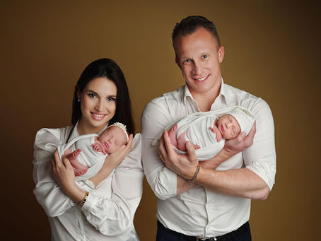 Servizio fotografico newborn gemelli - Alvise e Luna - Sessione fotografica in provincia di Padova