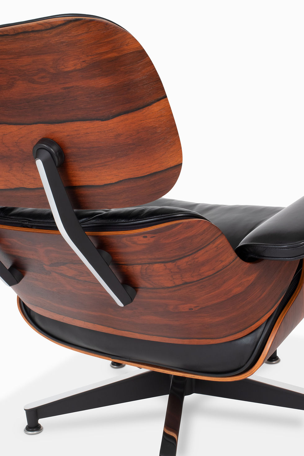 Thumbnail: Vintage 2nd Generation Herman Miller Eames Rosewood Lounge Chair and Ottoman